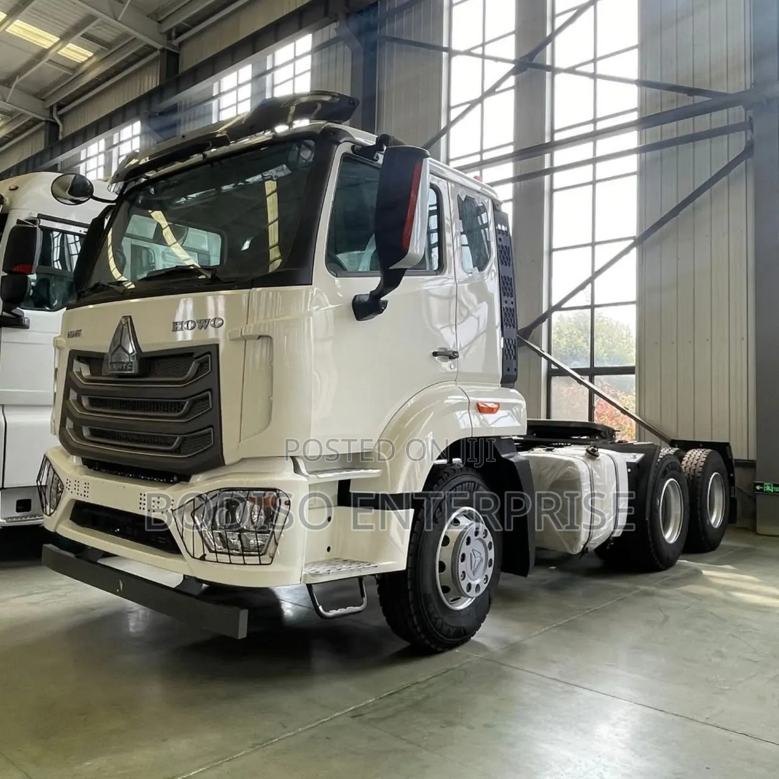 Howo-Nx Tractor Truck