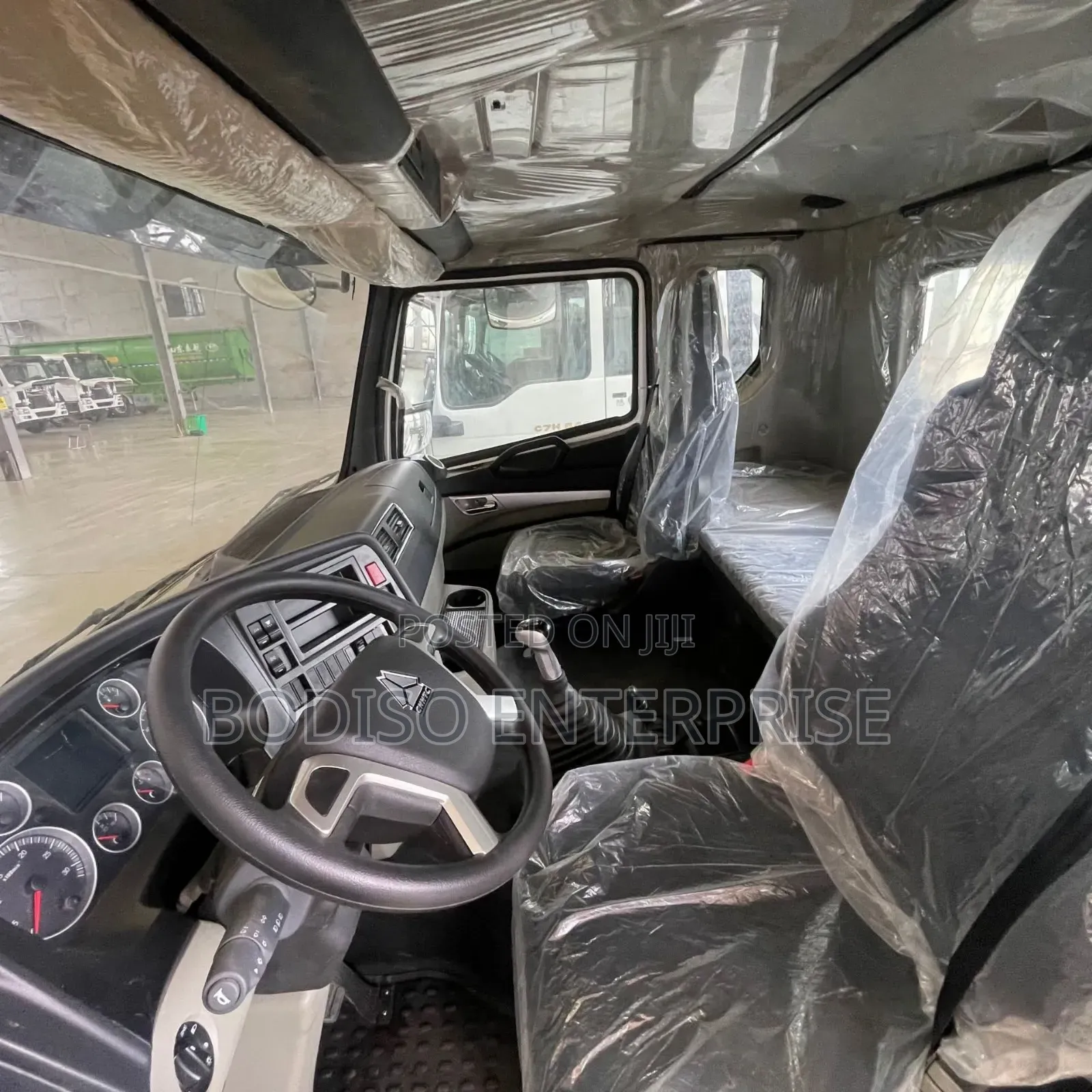 Howo-Nx Tractor Truck
