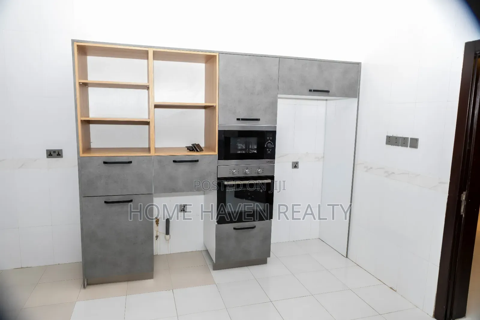 4bdrm House in Cantonment, US Embassy Area for rent