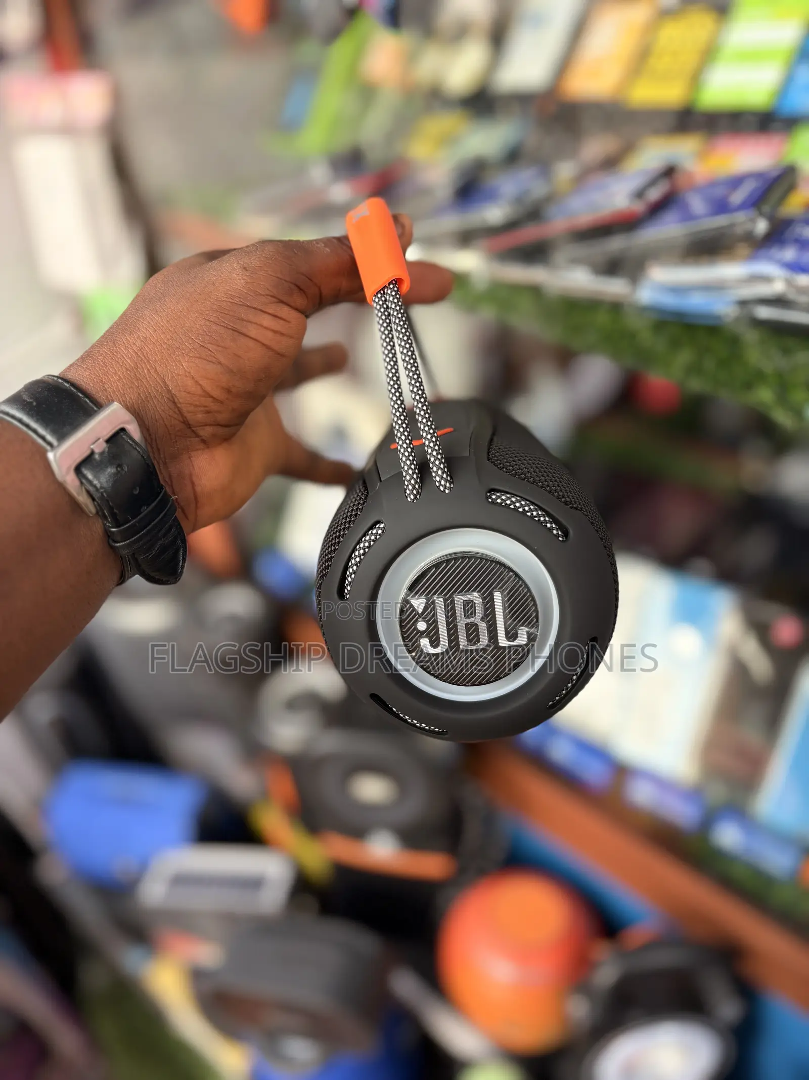 JBL Boombox 360