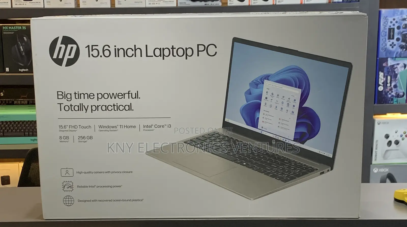 New Laptop HP 15 8GB Intel Core i3 SSD 256GB