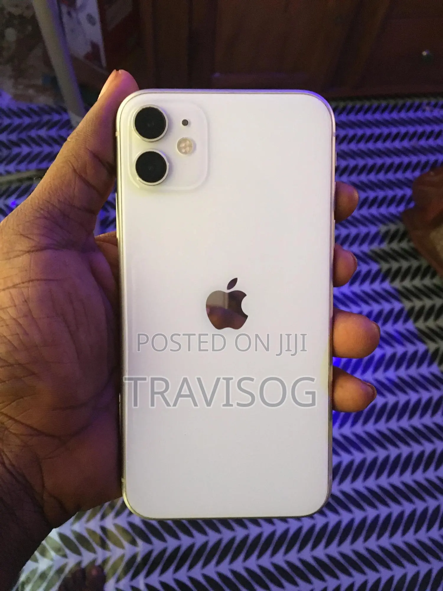 Apple iPhone 11 64 GB White