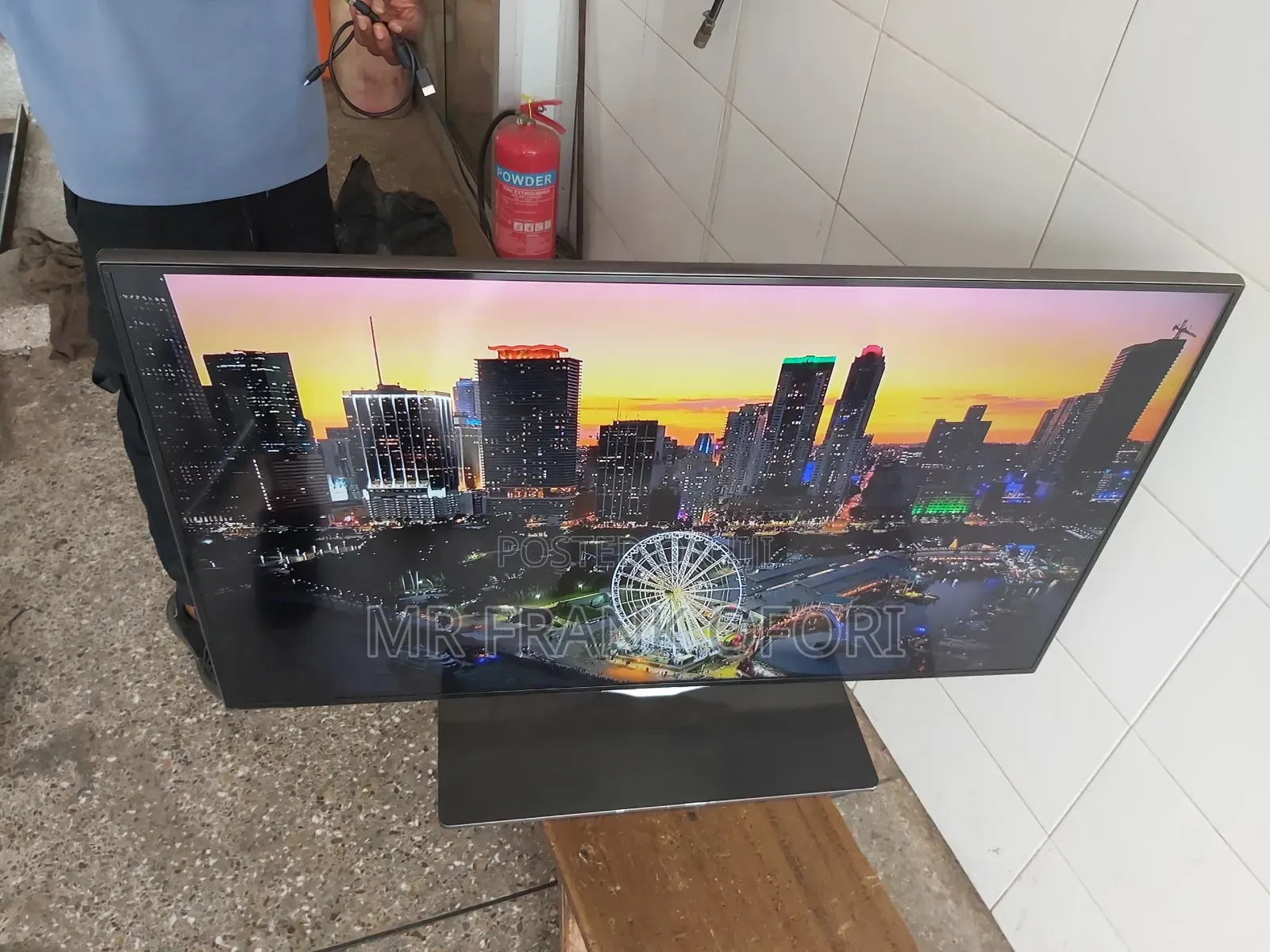 32 Inches Samsung Smart Tv