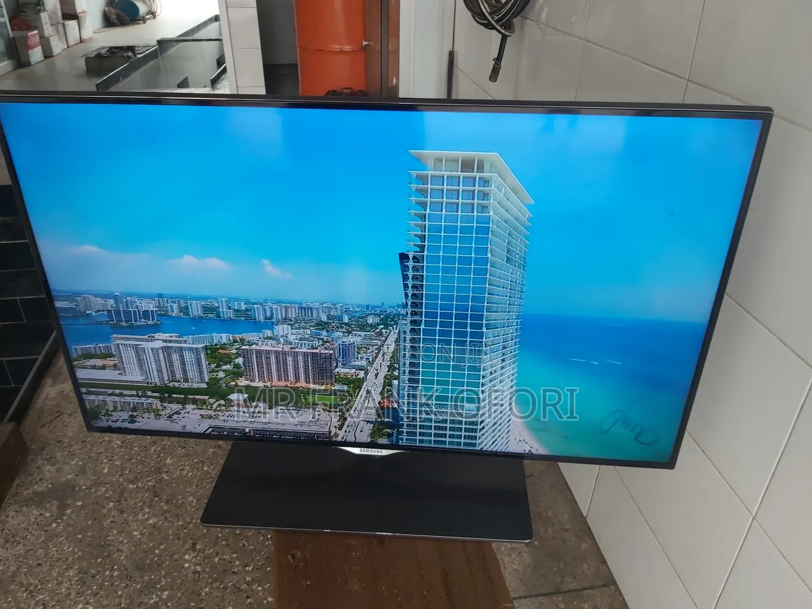 32 Inches Samsung Smart Tv