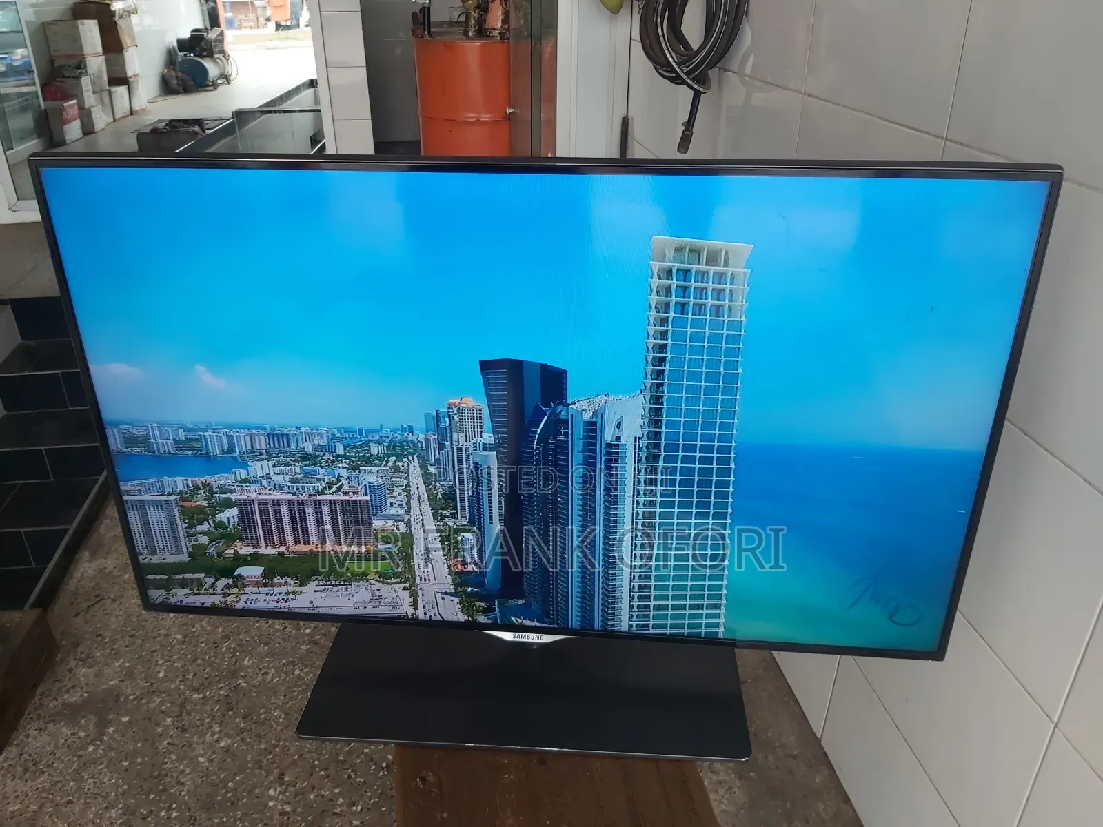 32 Inches Samsung Smart Tv