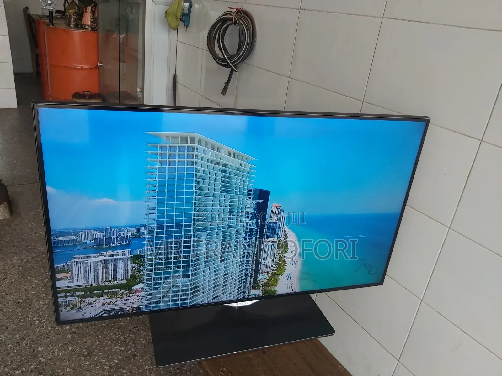 32 Inches Samsung Smart Tv