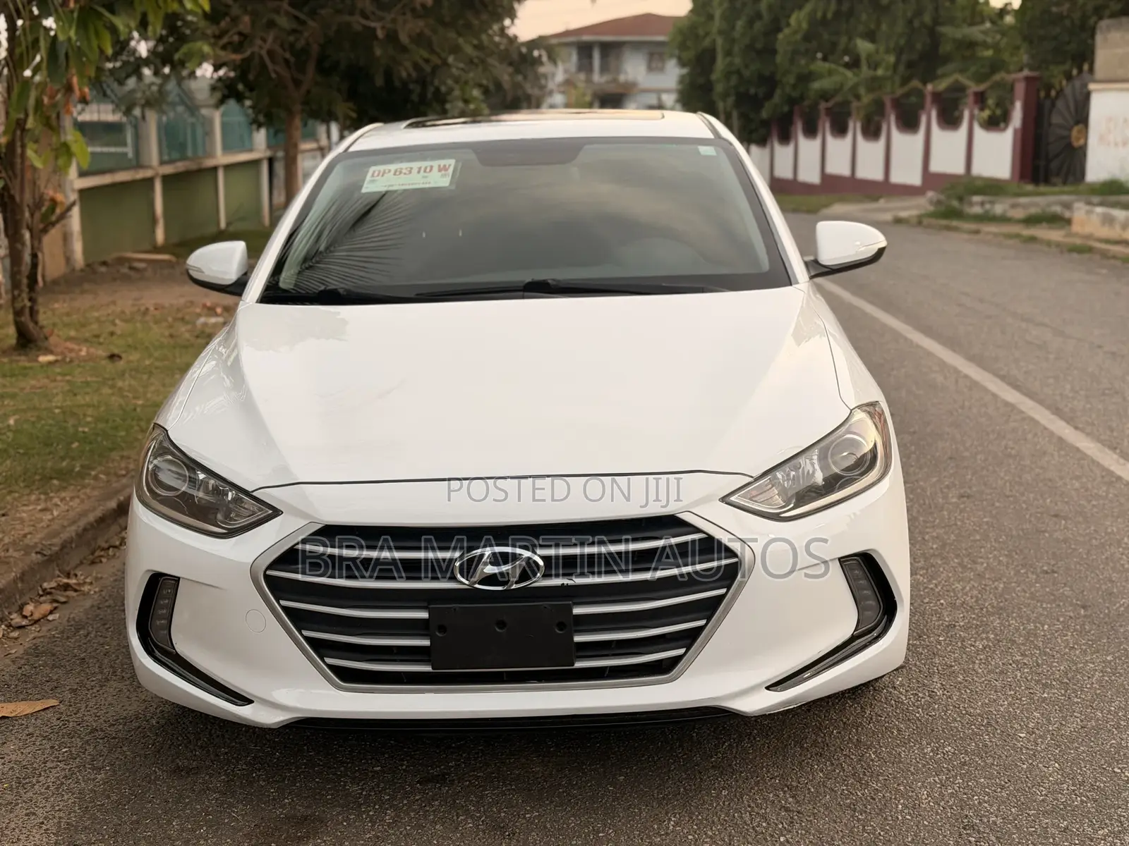 Hyundai Elantra Limited 2018 White