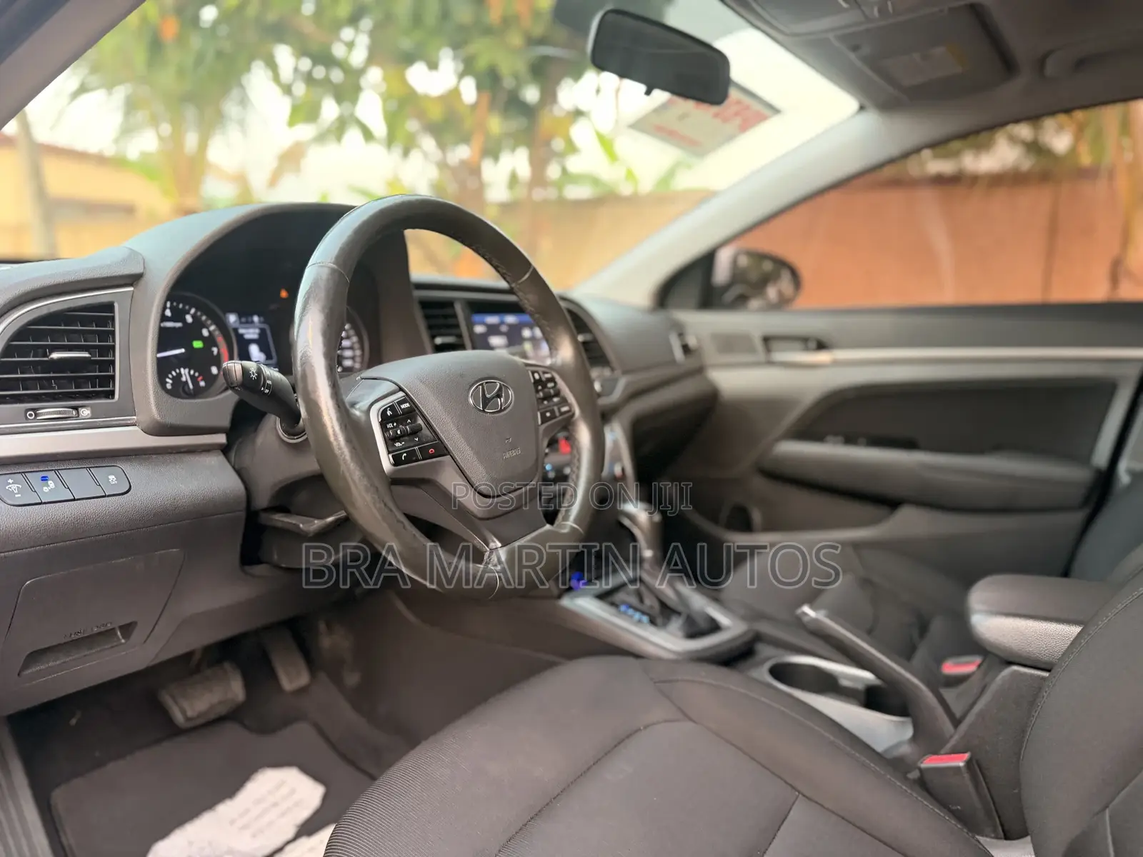 Hyundai Elantra Limited 2018 White