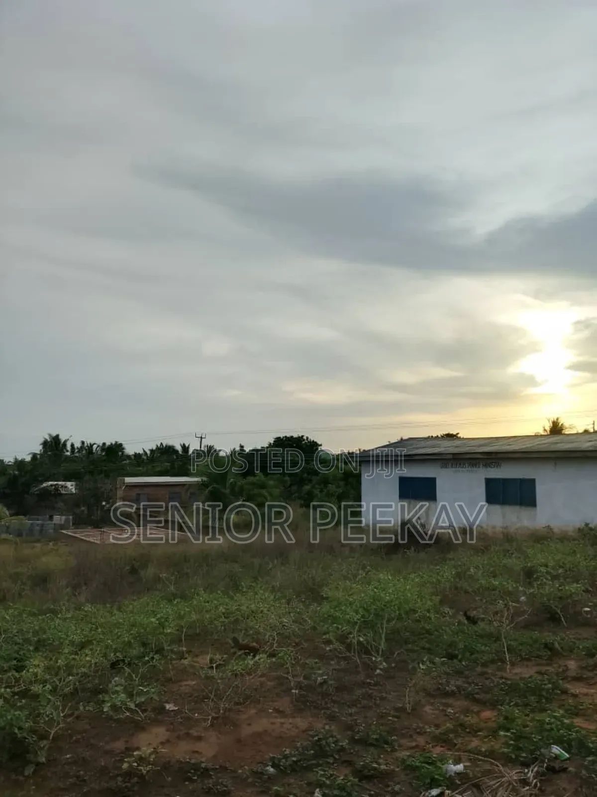 Land Close to Sea Side Is Going for Sale