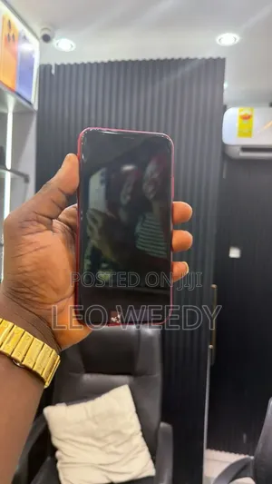 New Apple iPhone XR 128 GB Red