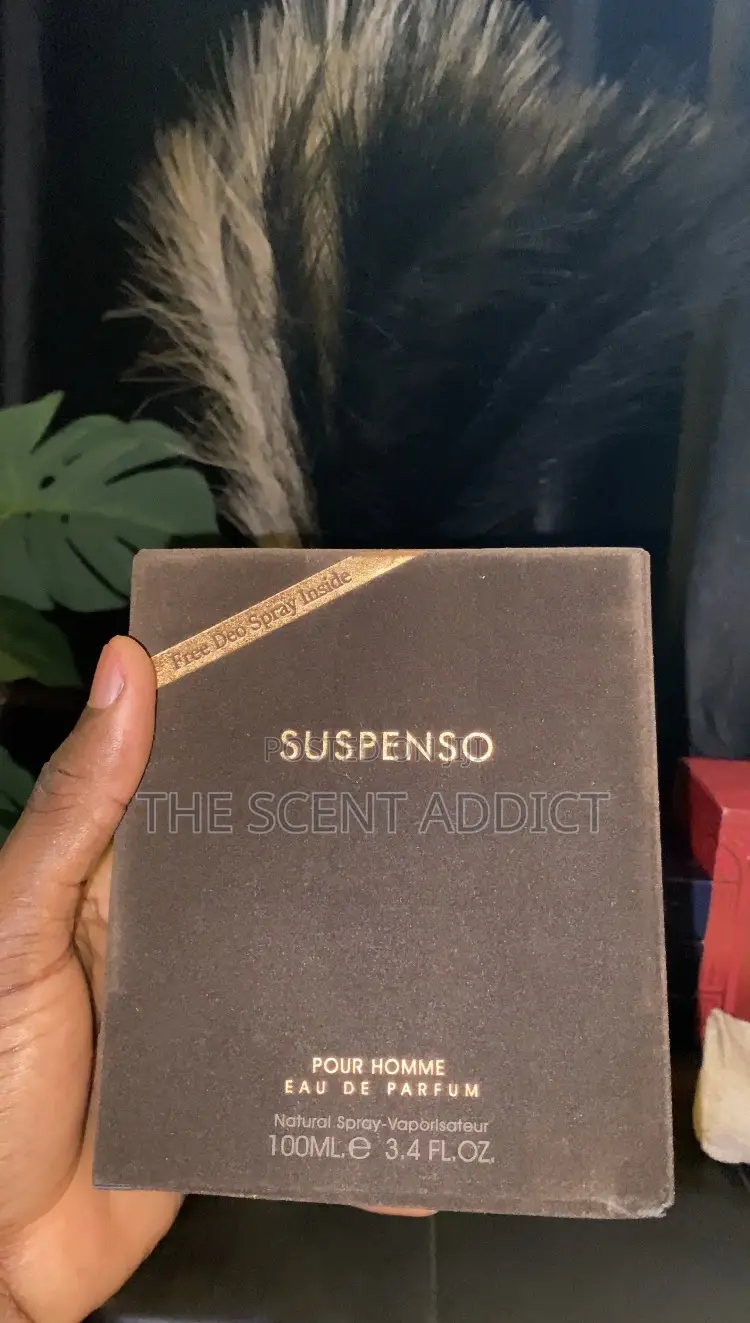 Suspenso Perfume