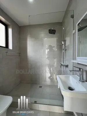 2bdrm Apartment in East Legon for rent