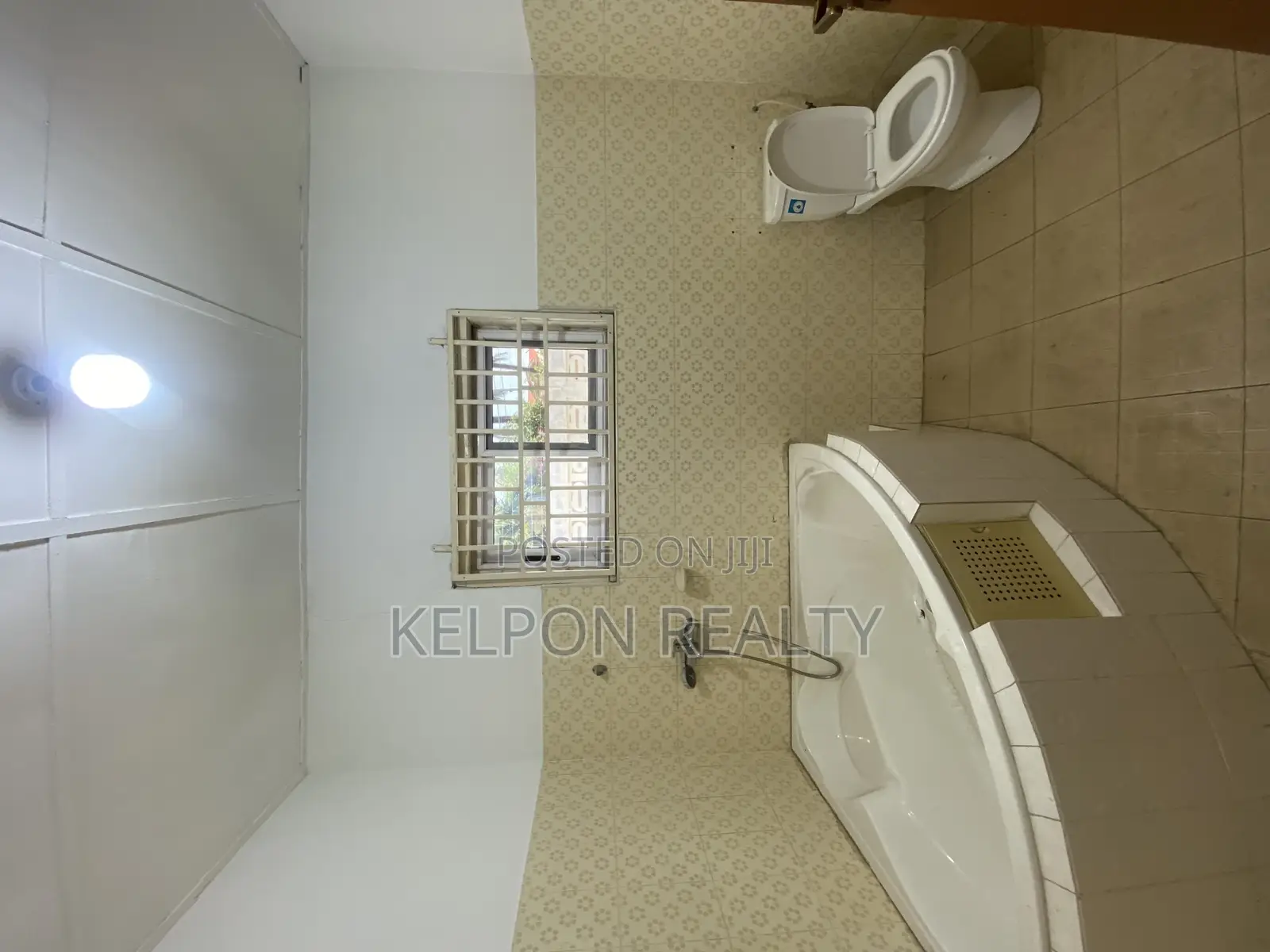 3bdrm House in Dzorwulu for rent