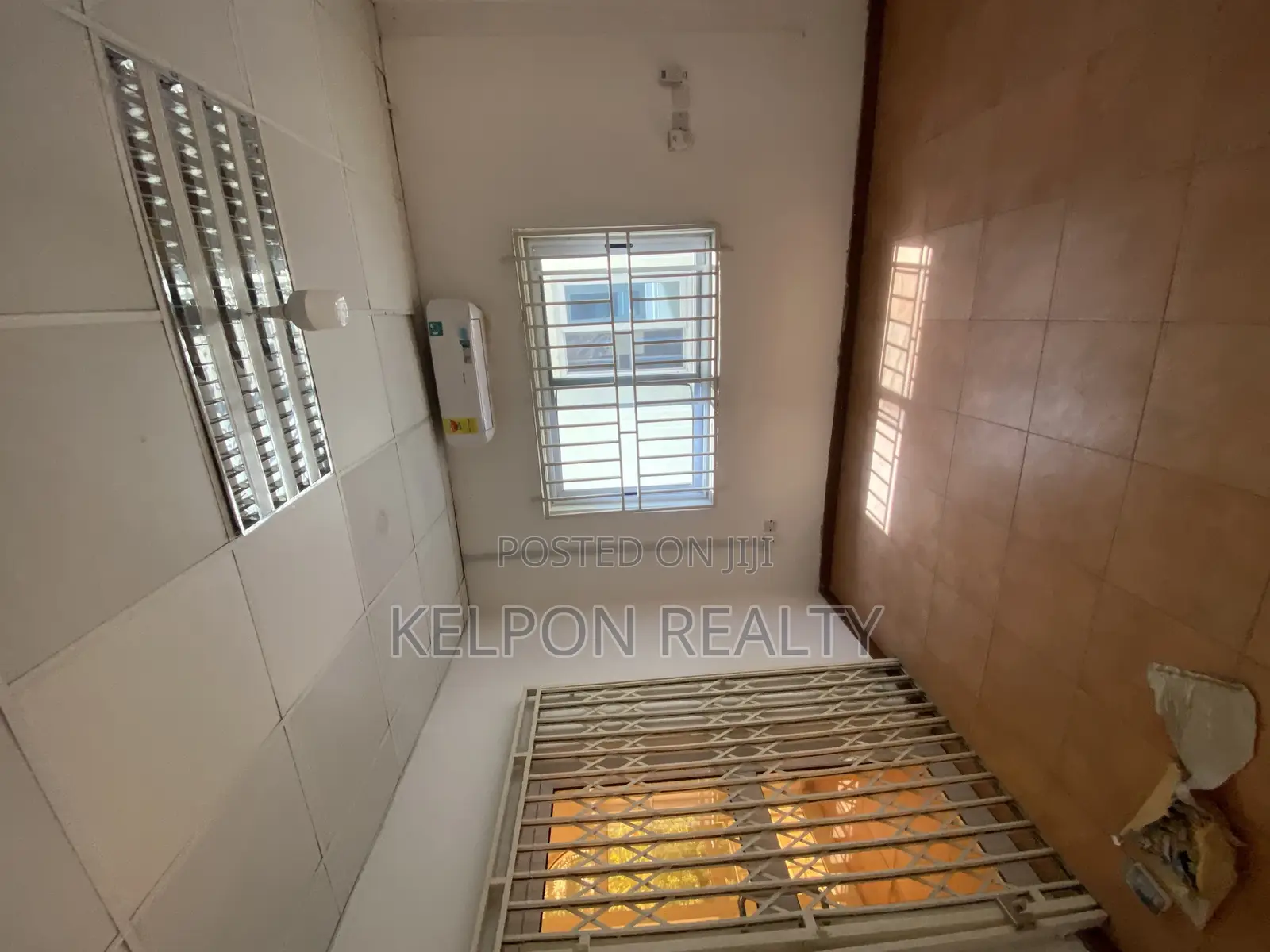 3bdrm House in Dzorwulu for rent