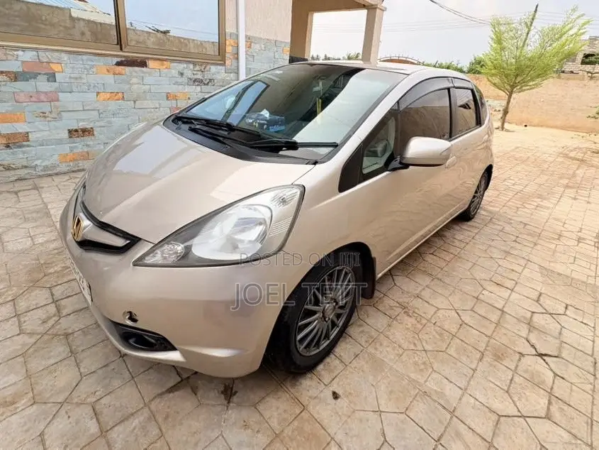 Honda Fit 2012 Brown
