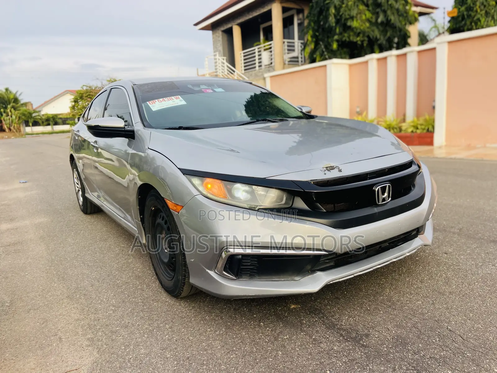 Honda Civic LX Sedan 2019 Silver