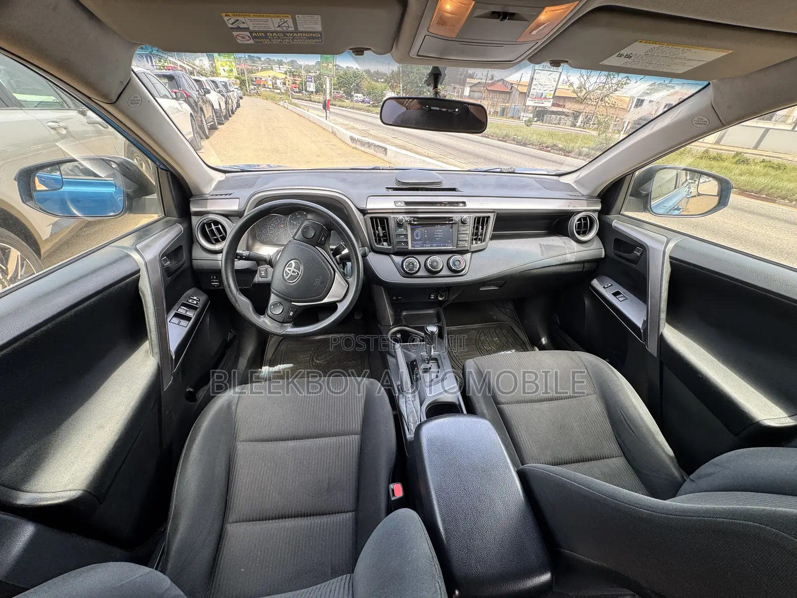 Toyota RAV4 LE AWD (2.5L 4cyl 6A) 2016 Blue