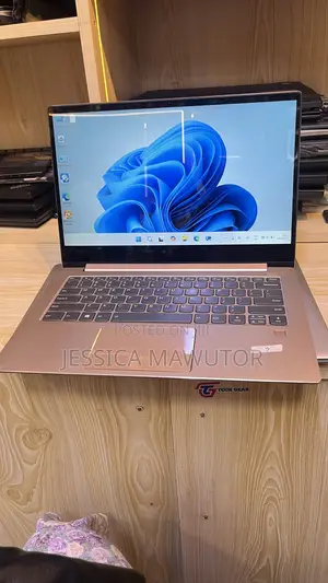 Laptop Lenovo IdeaPad Flex 14 8GB Intel Core i7 SSD 256GB
