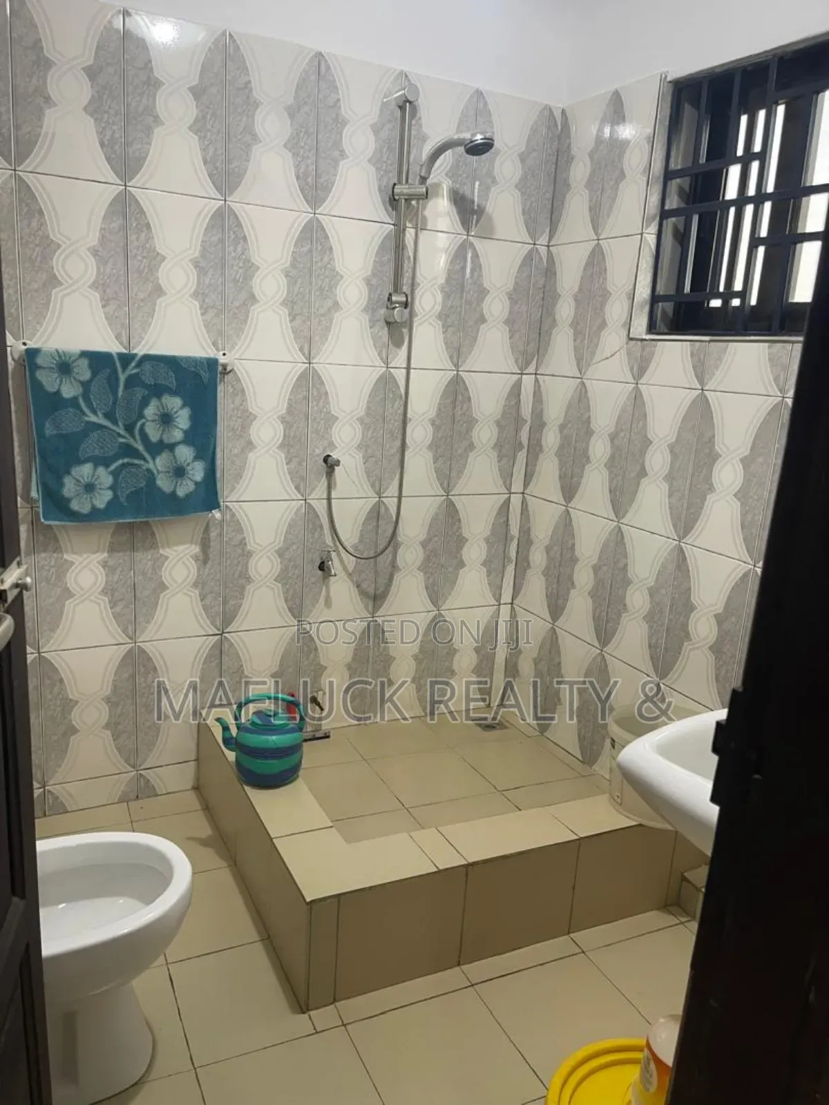 1bdrm Apartment in Lakeside Estate for rent