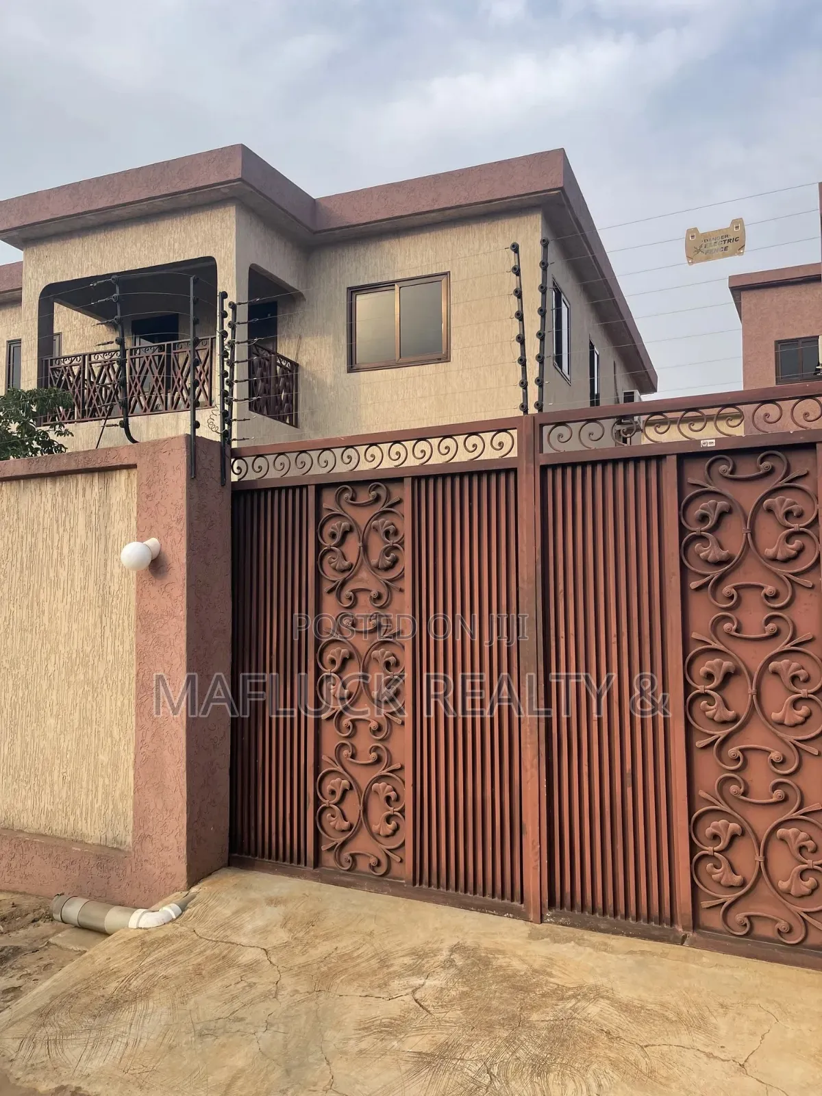 1bdrm Apartment in Lakeside Estate for rent