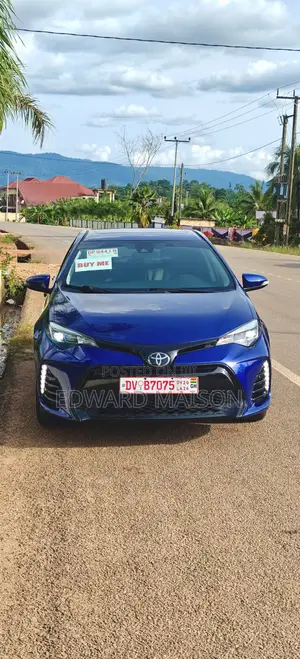 Toyota Corolla 2018 Blue
