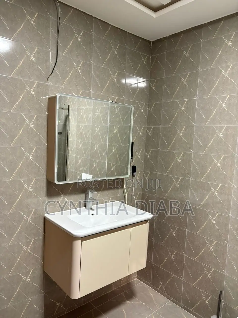 4bdrm Apartment in Divine Grace Estate, Agape for rent