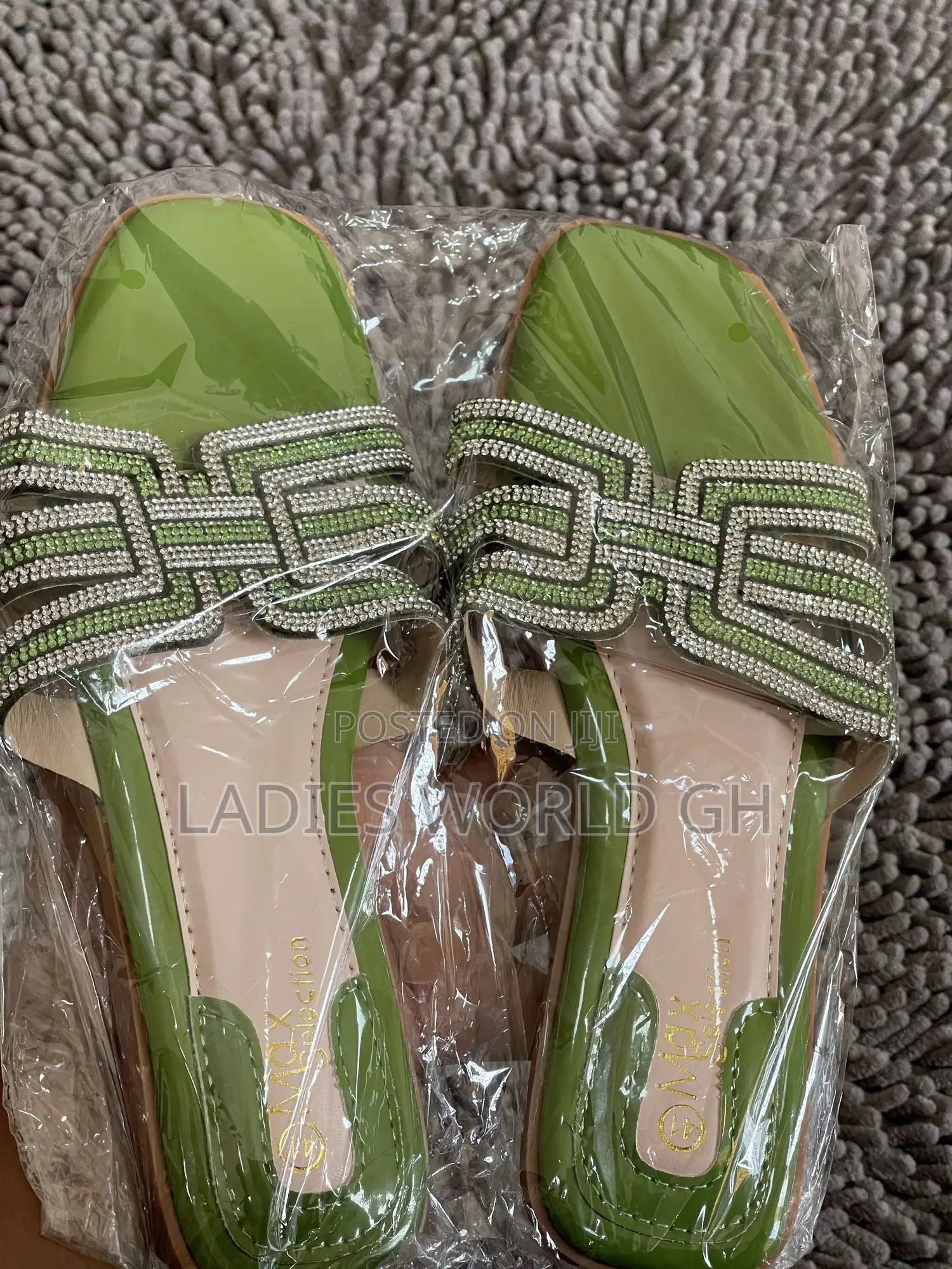 Ladies Slippers