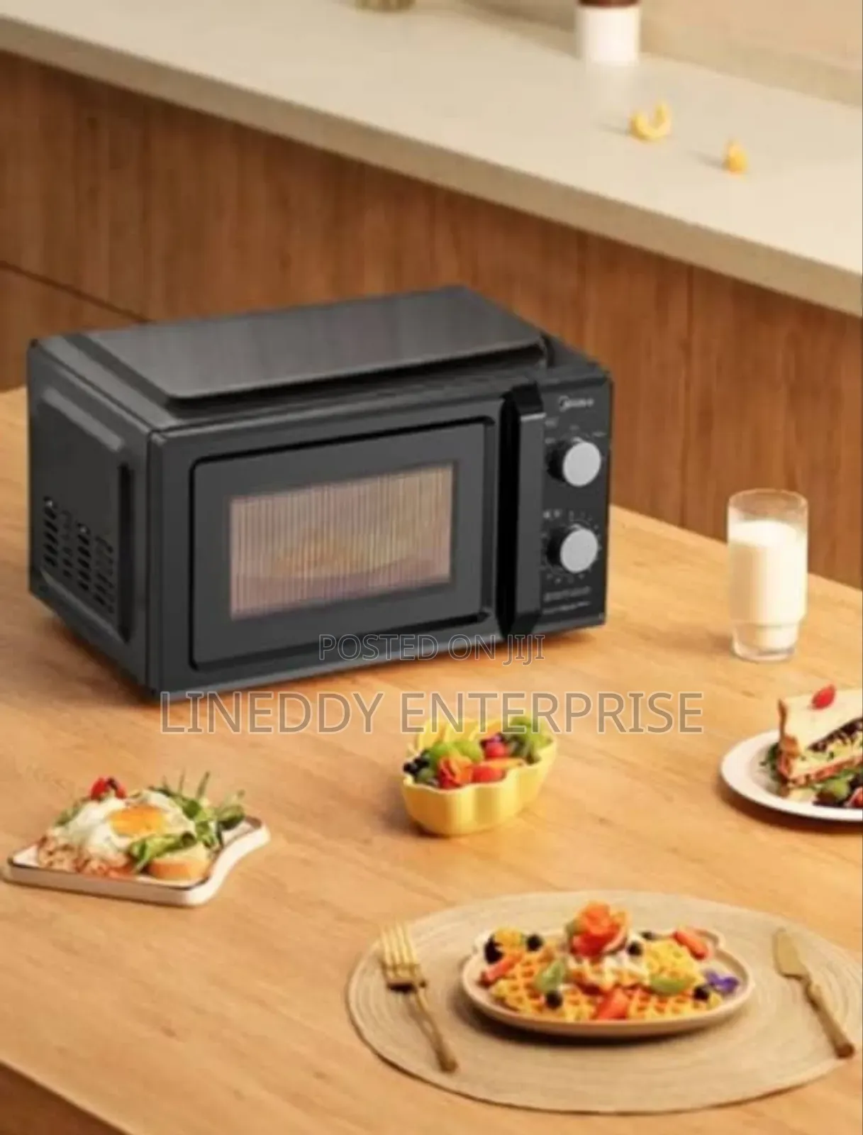 Microwave Oven