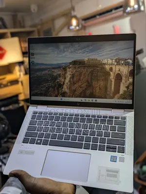 Laptop HP EliteBook X360 1030 G3 16GB Intel Core i7 SSD 256GB