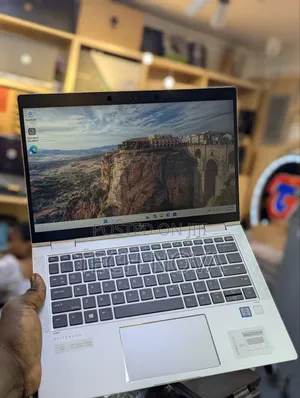 Laptop HP EliteBook X360 1030 G3 16GB Intel Core i7 SSD 256GB