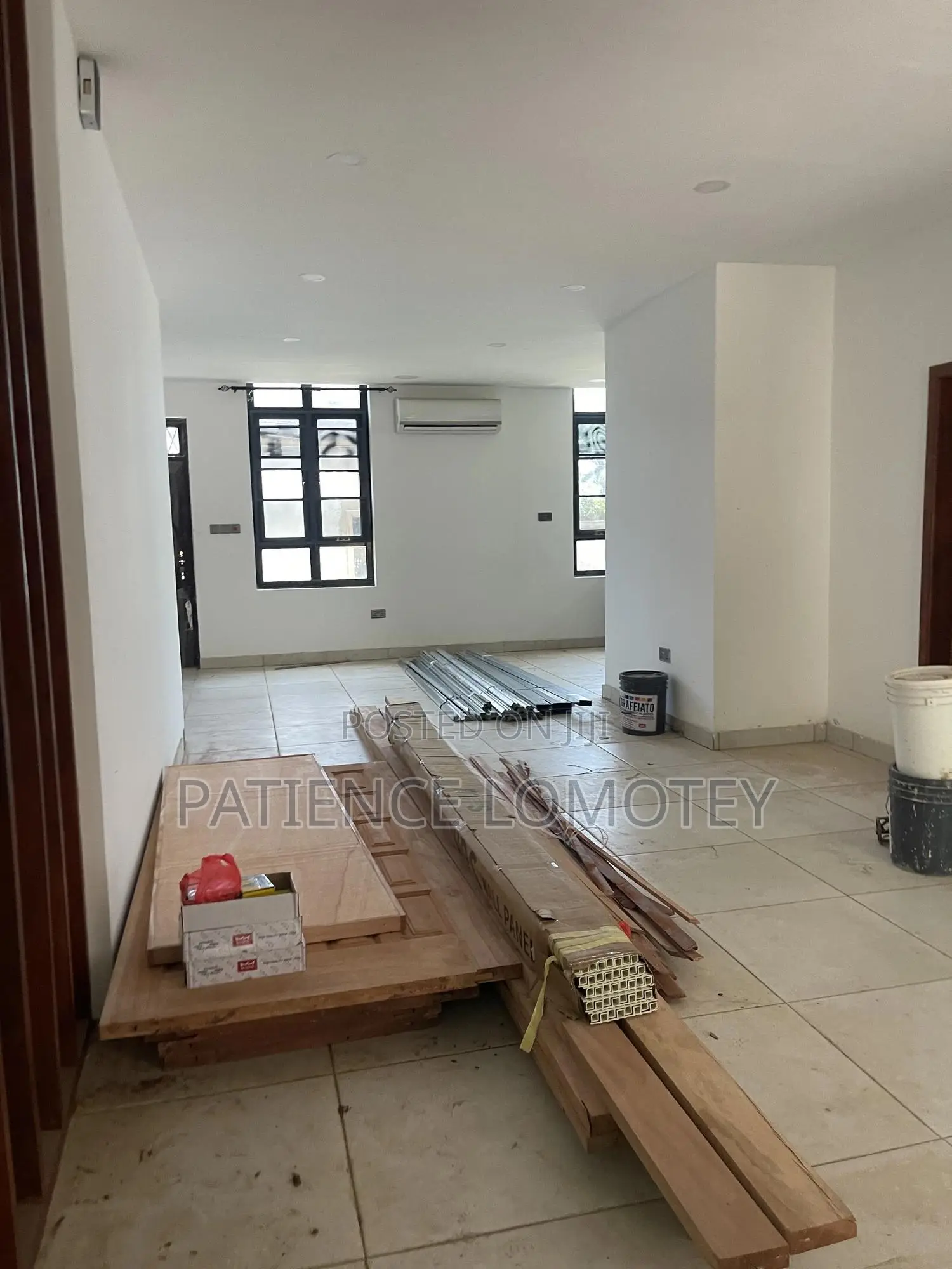 4bdrm Townhouse/Terrace in Airport Residential Area for sale