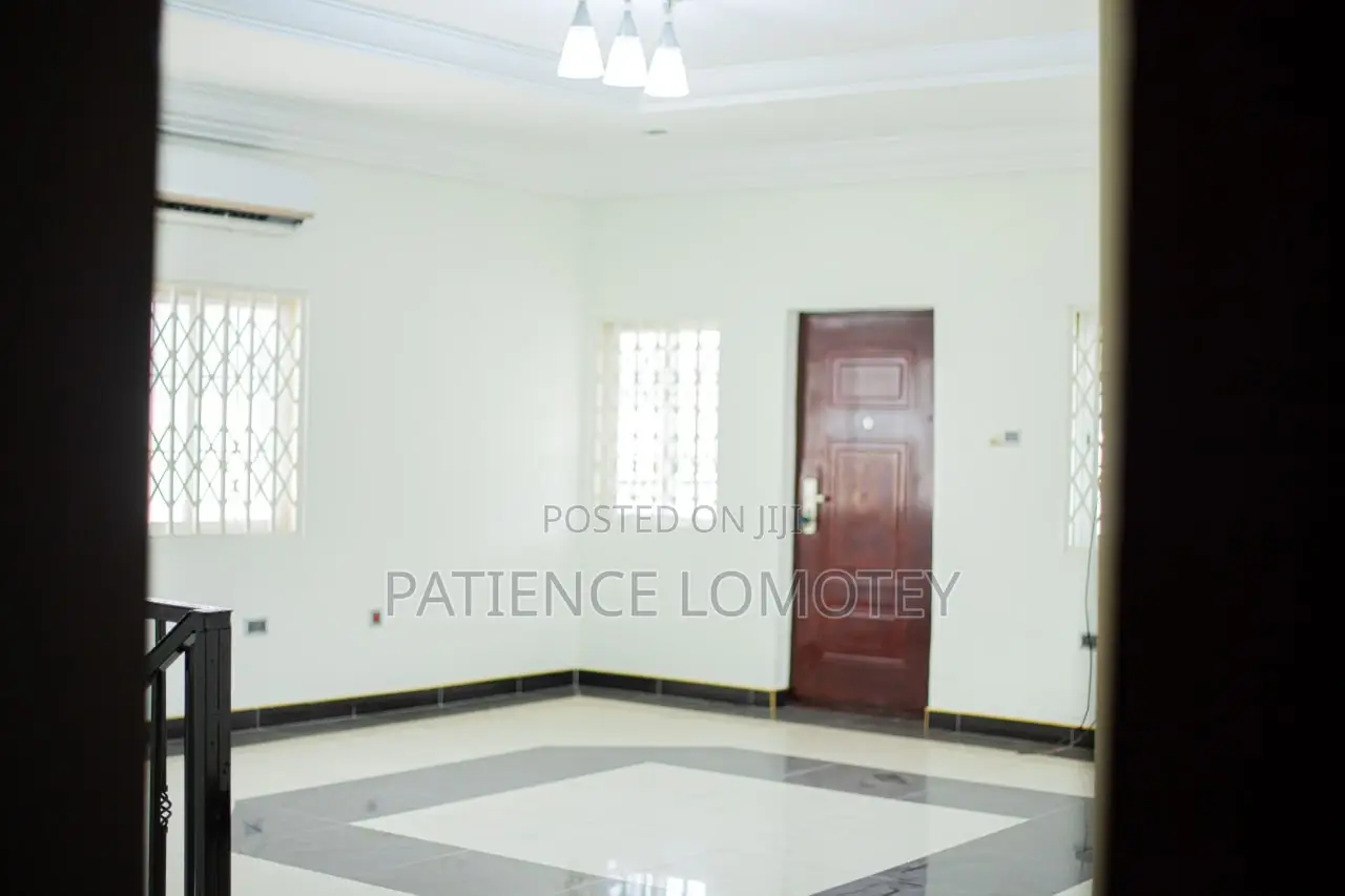 5bdrm House in US Embassy Area for sale