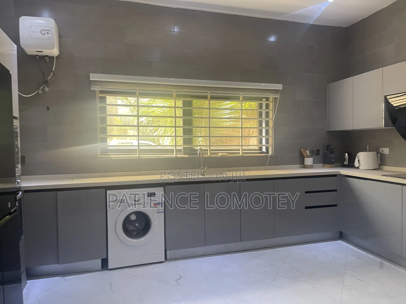 Furnished 5bdrm Townhouse / Terrace in Airport Residential Area