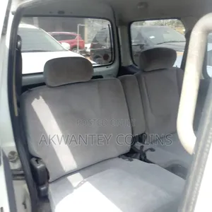 Suzuki Every Wagon 2010 White