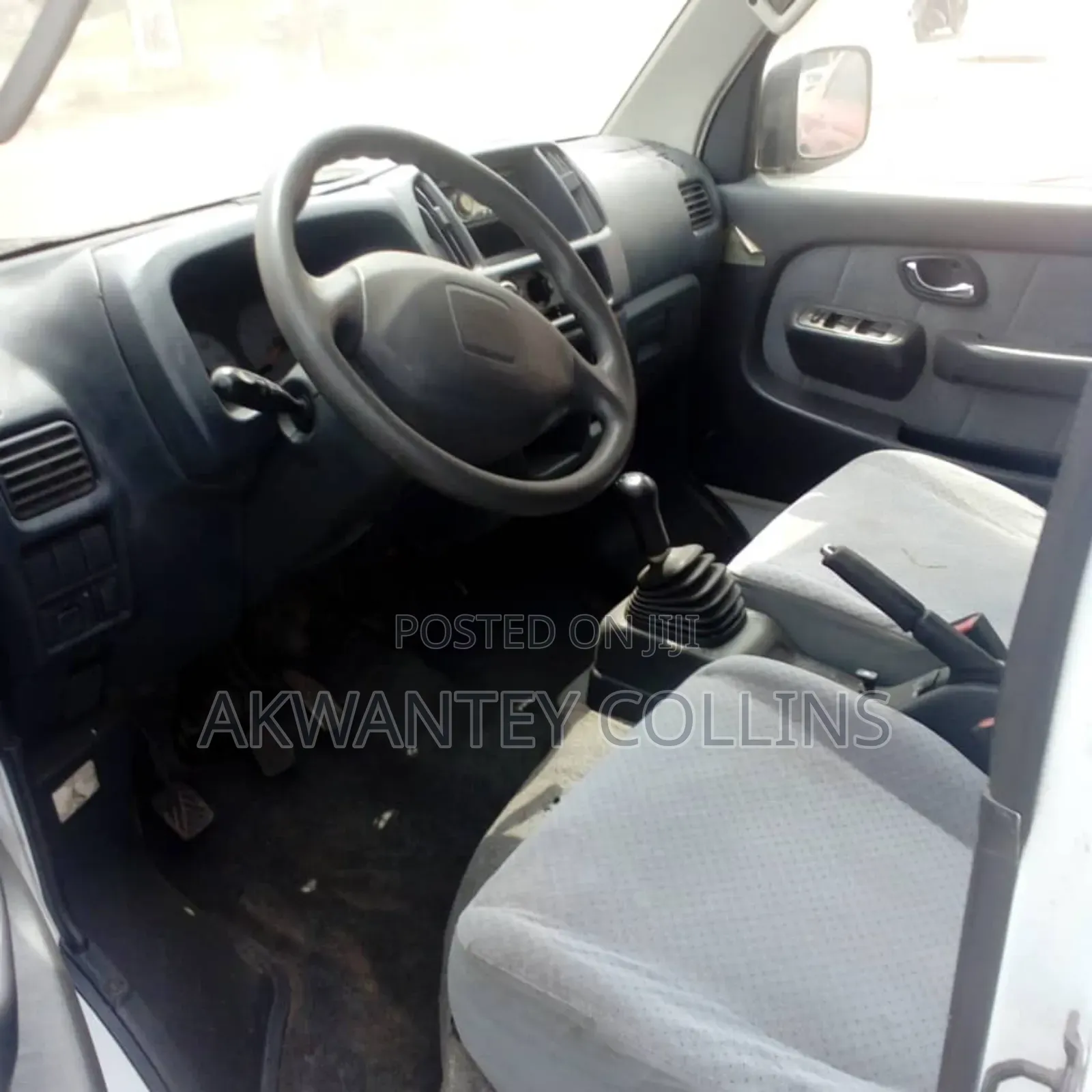 Suzuki Every Wagon 2010 White