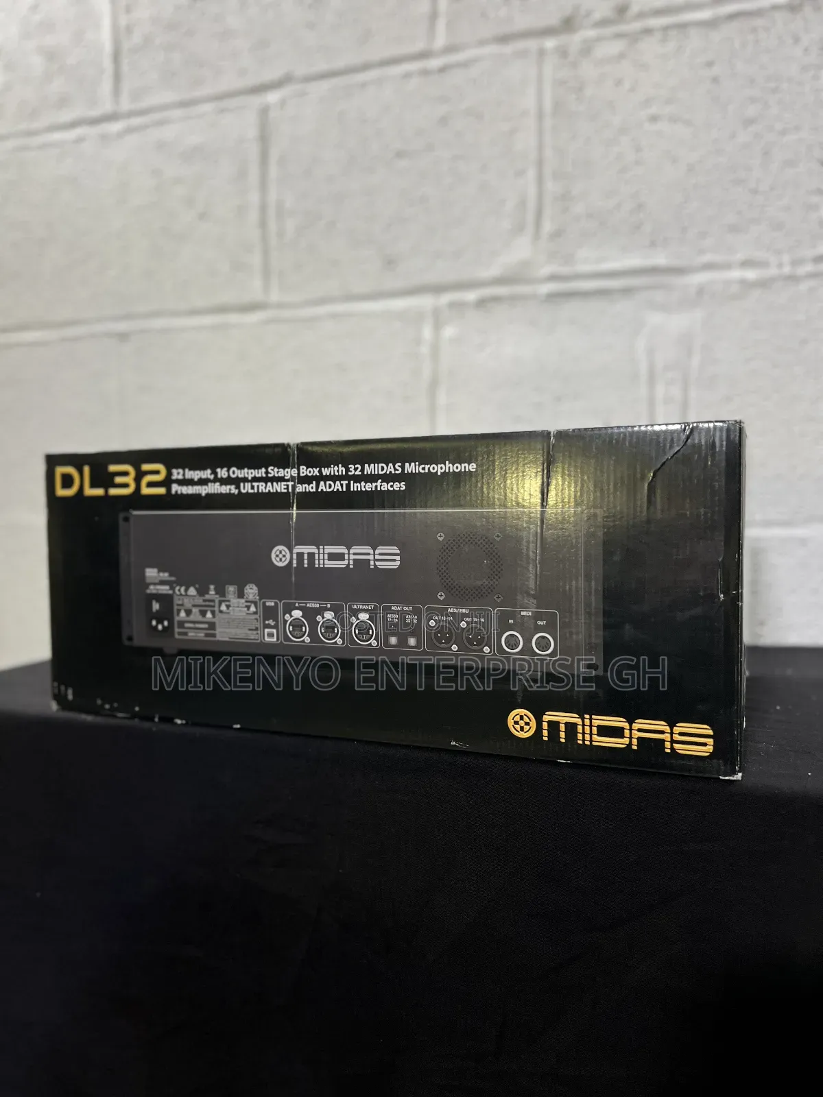 Midas Dl32 32-input Digital Stage Box