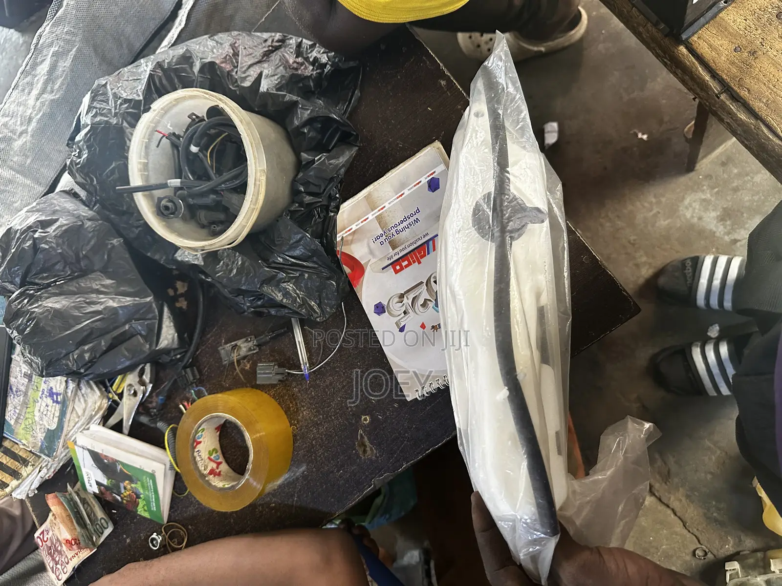 Camry Spider Reservoir Bottle