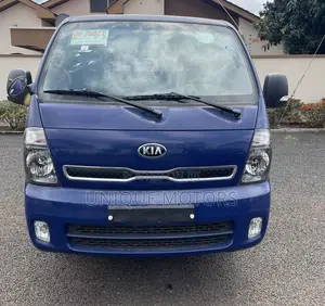 Kia Bongo 2018 Blue