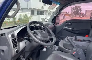 Kia Bongo 2018 Blue