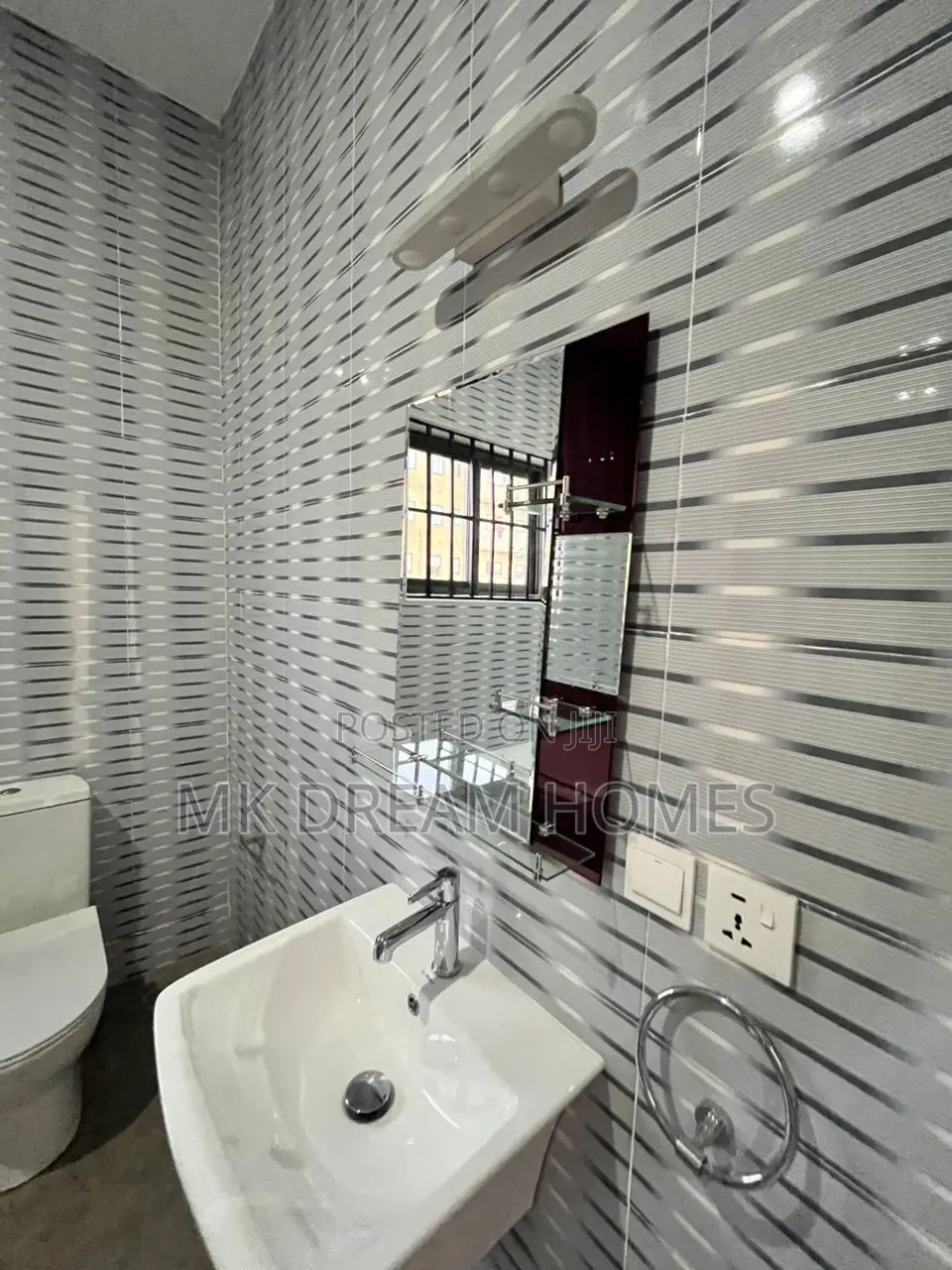4bdrm House in New Legon for sale