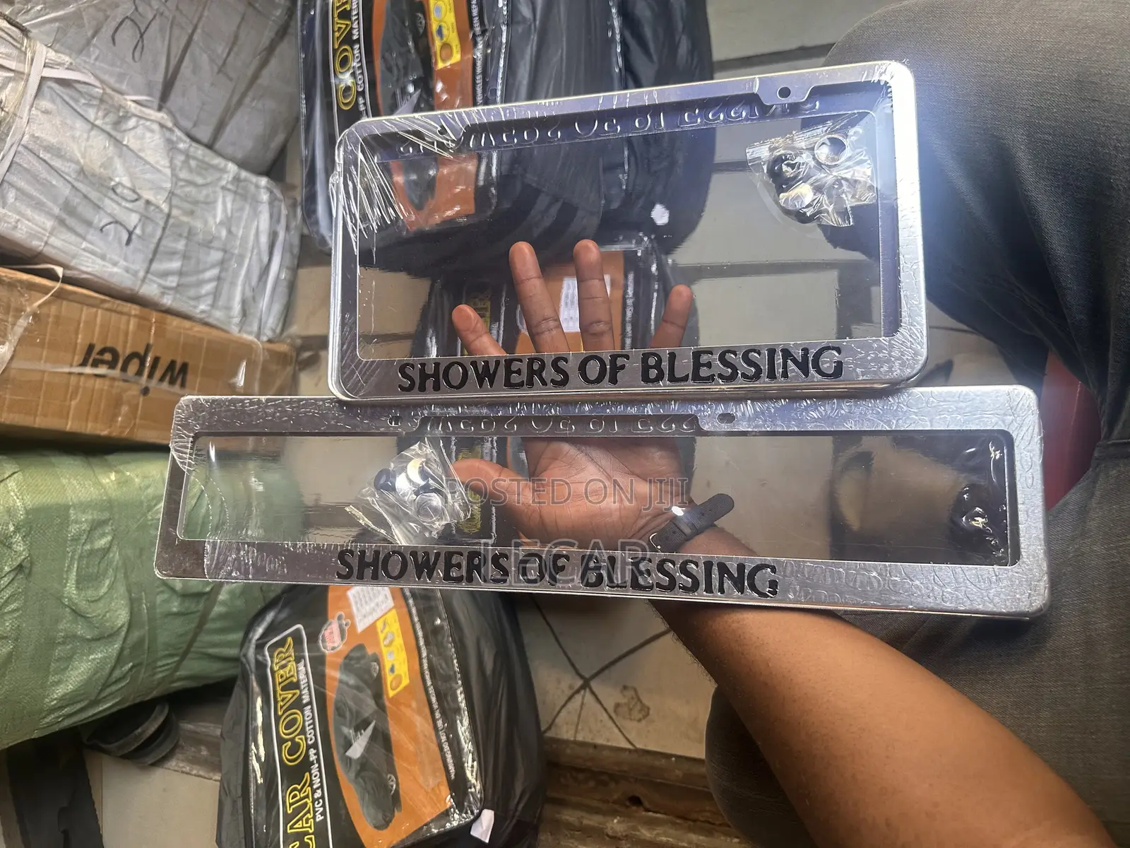 Vehicle Licensed Plate Frame ( Metal )
