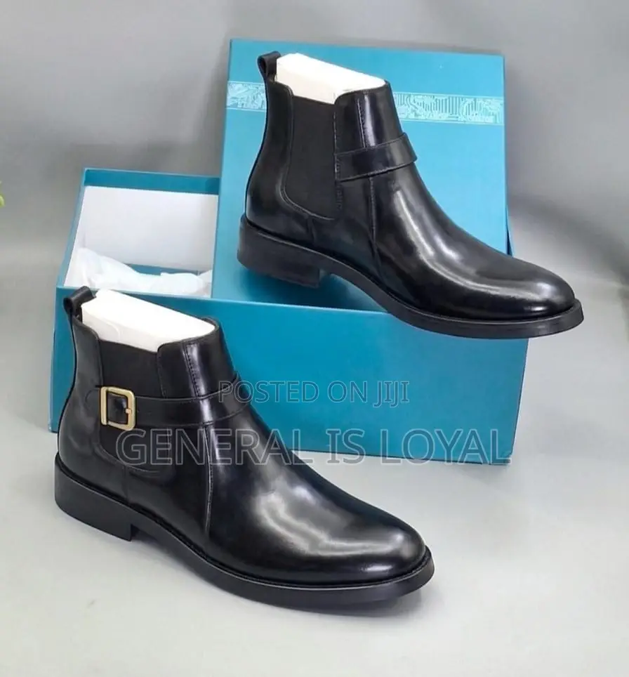 Steve Riot Black Leather Men’S Boot With Elastic and Buckle