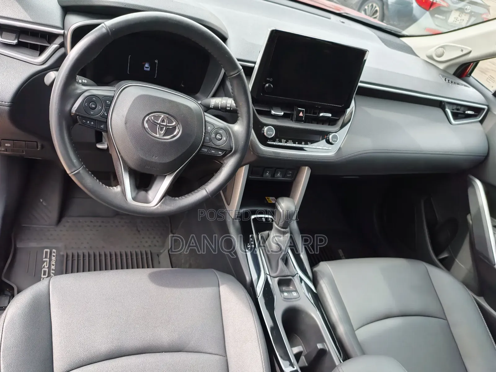Toyota Corolla Cross XLE AWD 2023 Red