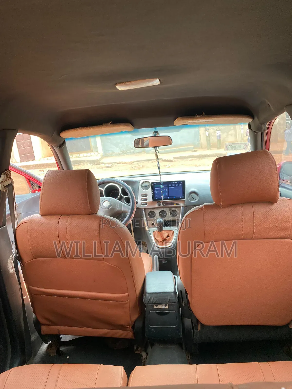 Toyota Matrix Hatchback FWD (1.8L 4cyl 5M) 2010 Red