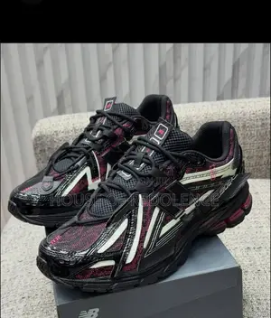 New Balance 1906a Black Dragon Berry Sneakers