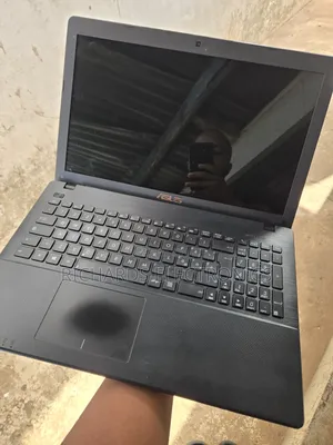 Laptop Asus X552CL 8GB Intel Core i5 HDD 500GB