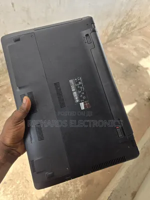 Laptop Asus X552CL 8GB Intel Core i5 HDD 500GB