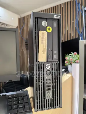 Desktop Computer HP Z220 16GB Intel Core i5 HDD 500GB