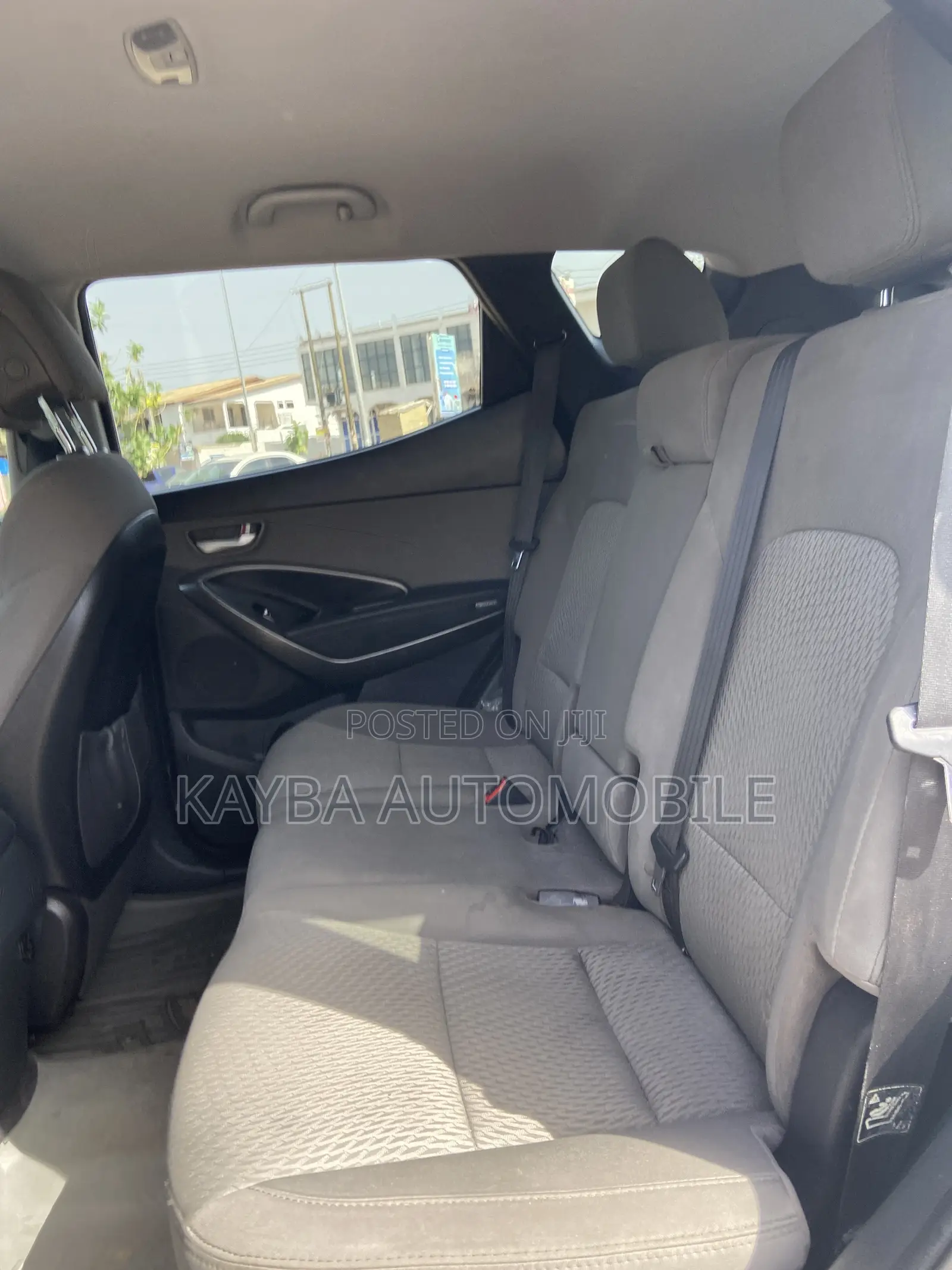 Hyundai Santa Fe 2017 White