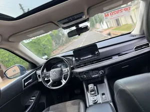 Mitsubishi Outlander SE 2022 Blue